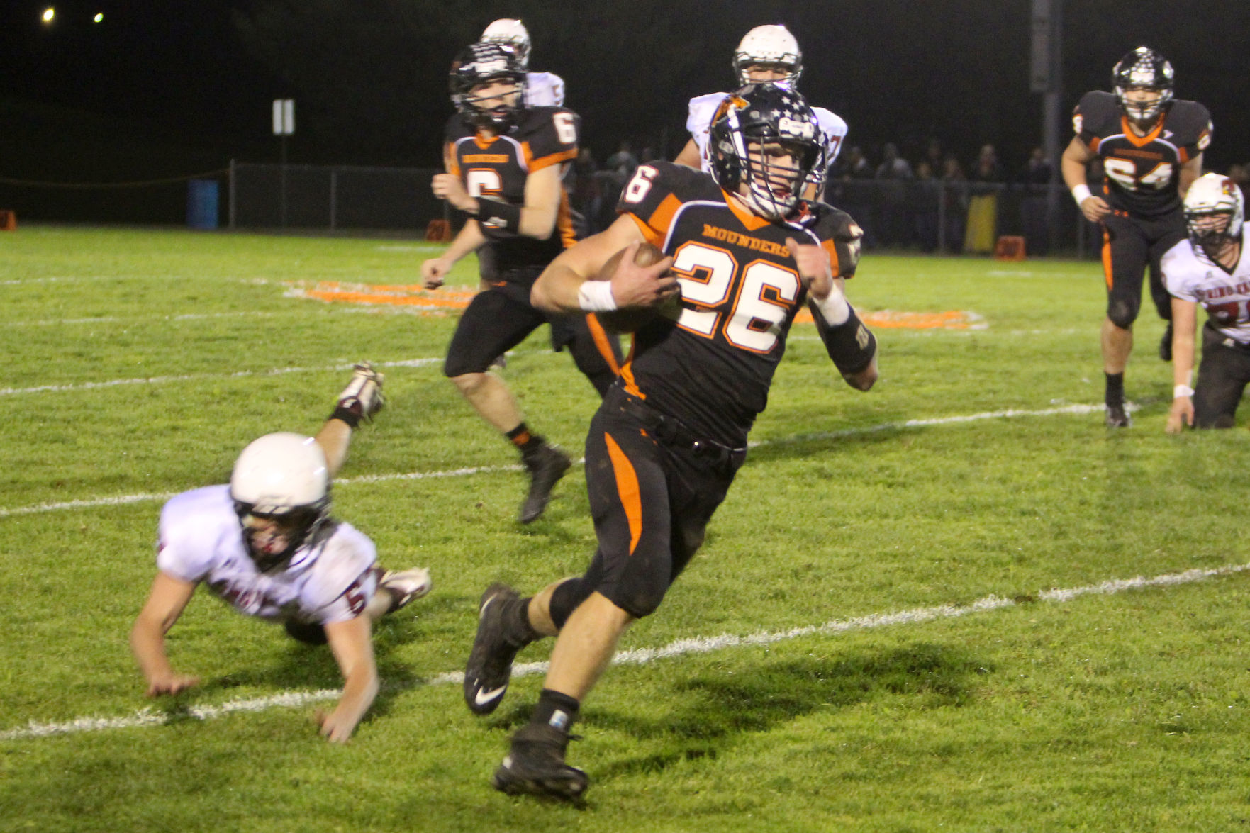 Spring Valley at Elk Mound football 10-4-19